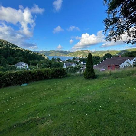 Jasund Sunview Apartment Lyngdal Exterior photo